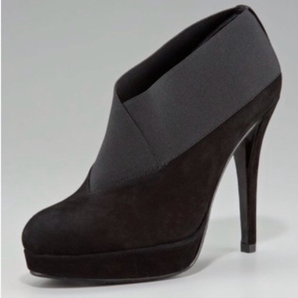 Stuart Weitzman Shoes - Stuart Weitzman Black Suede & Stretch Fabric Platform Pumps Size 8
